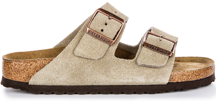 Sandali Birkenstock Arizona | Pelle scamosciata color tortora - Plantare morbido per donna - Vestibilità stretta